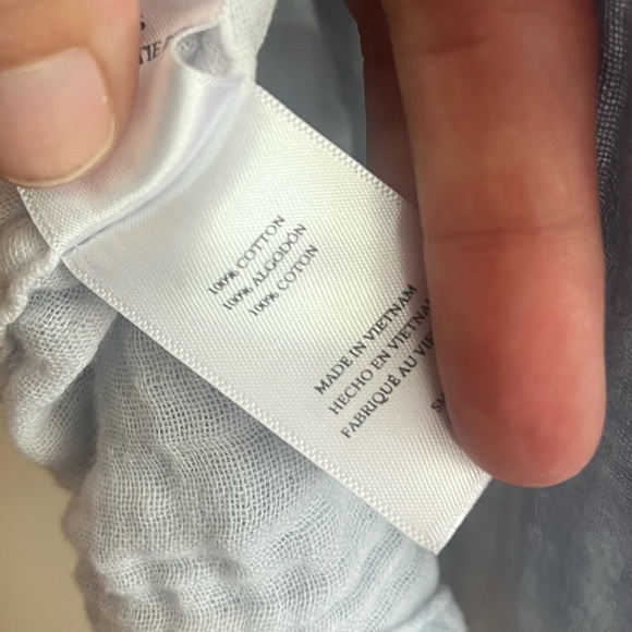 Rails Blue and White Tie-Dye Button Down 100% Cotton - Picture 4 of 9